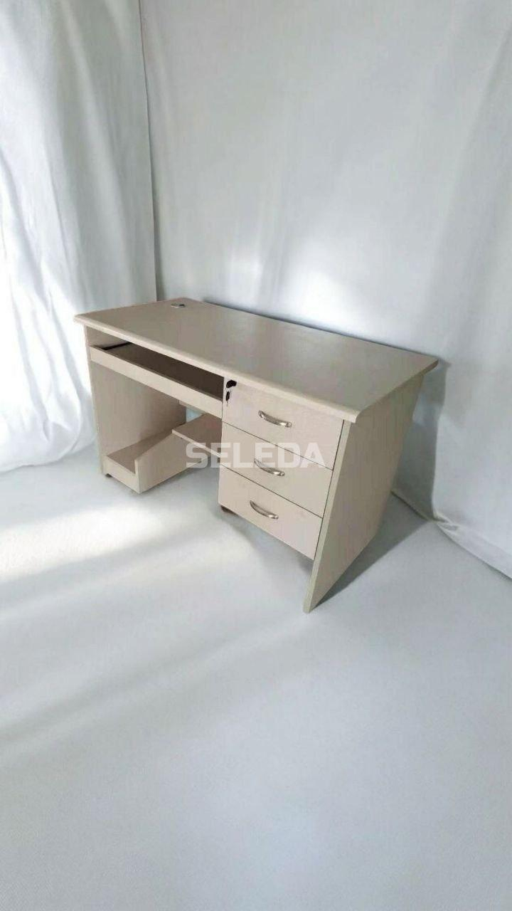 Modern computer table