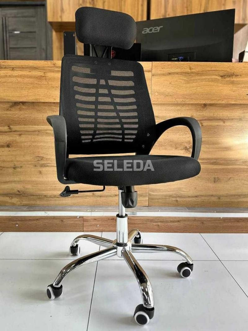 Office and staff chair