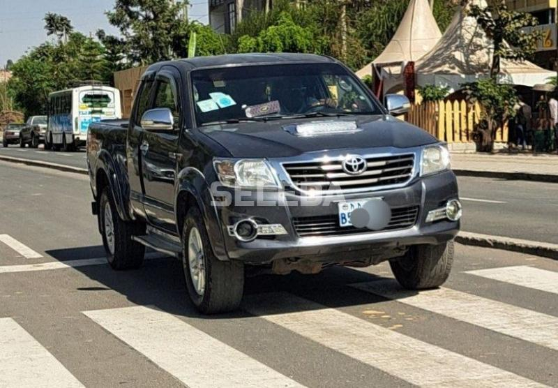 Toyota D4D hilux vigo 2015 model